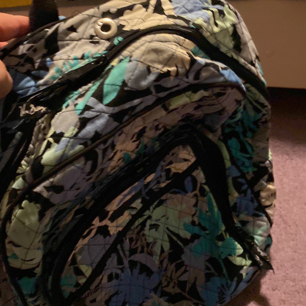 Vera Bradley backpack - Picture 3 of 6